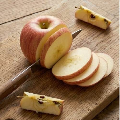 Step 3: Slice the Apples Step 3: Slice the Apples